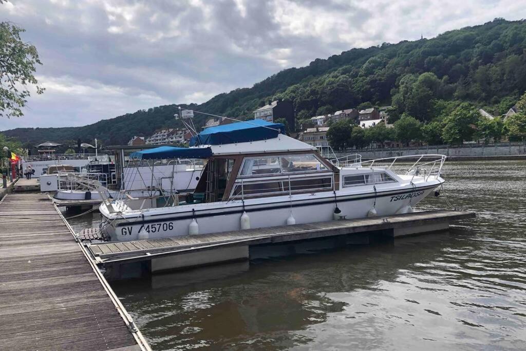 Bateau  Tsilaosa Au Coeur De Namur酒店 外观 照片